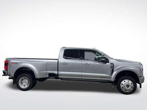 2024 Ford F-450 Limited