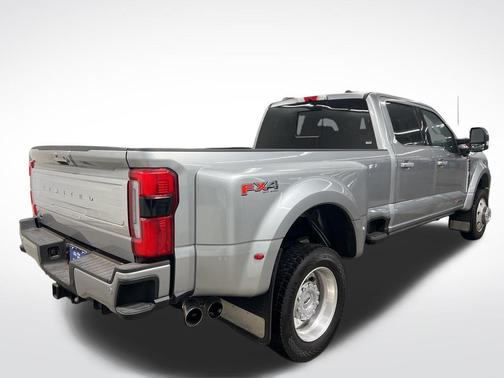 2024 Ford F-450 Limited