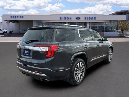 2021 GMC Acadia Denali