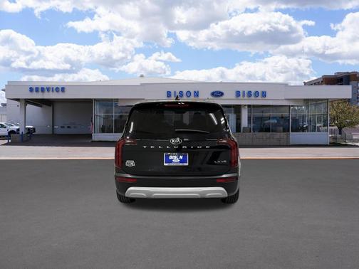 Ebony Black 2020 Kia Telluride LX