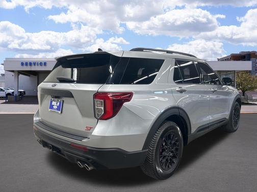 ICONIC SILVER METALLIC 2021 Ford Explorer ST