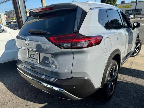 2021 Nissan Rogue Platinum