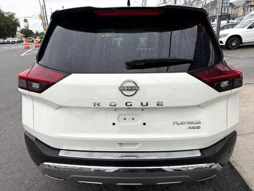2022 Nissan Rogue Platinum