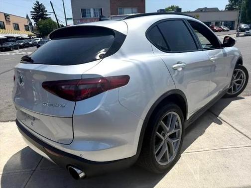 2018 Alfa Romeo Stelvio Ti Sport