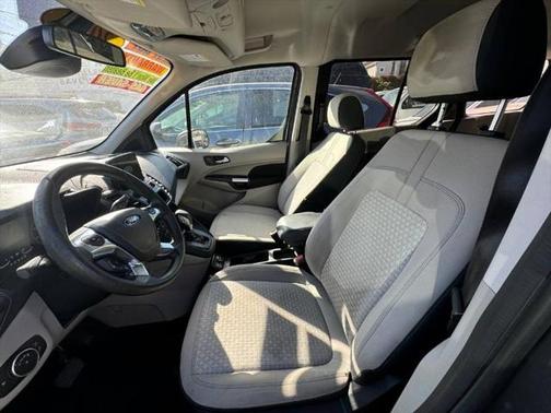 2019 Ford Transit Connect XLT w/Rear Liftgate