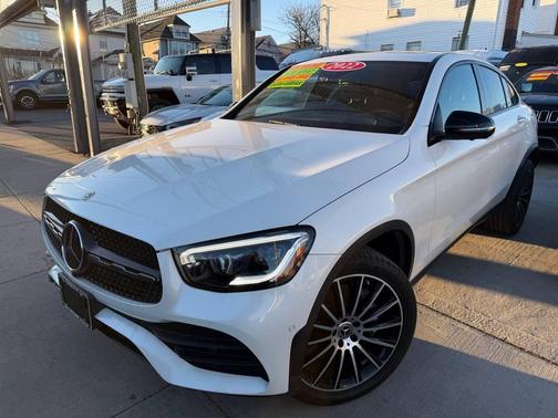 2022 Mercedes-Benz GLC 300 4MATIC Coupe