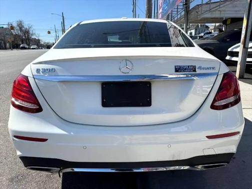 2017 Mercedes-Benz E-Class E300 Luxury 4MATIC Sedan