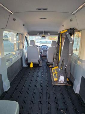 2015 Ford Transit-350 XL