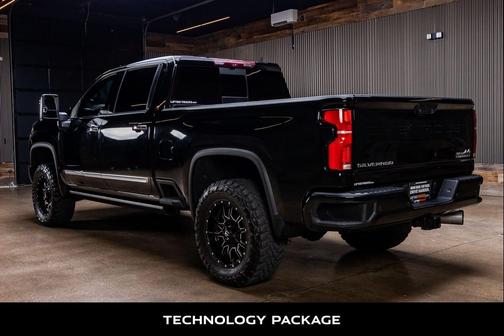 Black 2024 Chevrolet Silverado 3500 High Country
