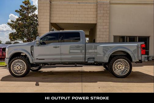Glacier Gray Metallic Tri-Coat 2026 Ford F-450 Platinum