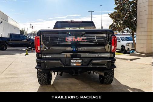 2023 GMC Sierra 2500 Denali