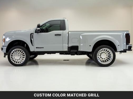 Avalanche 2025 Ford F-350 XLT