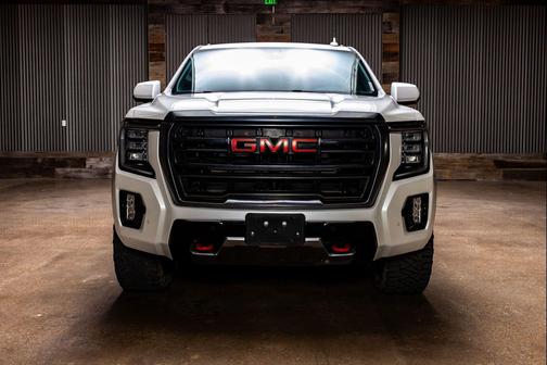2023 GMC Yukon 4WD AT4
