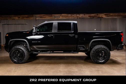 2025 Chevrolet Silverado 2500 4WD Crew Cab Standard Bed ZR2