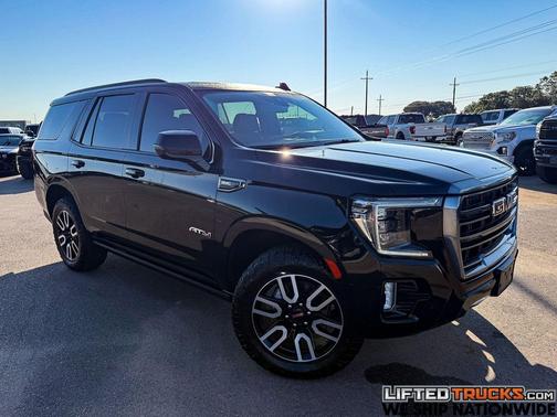 2022 GMC Yukon 4WD AT4