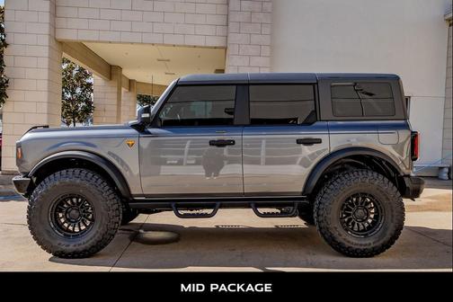 2023 Ford Bronco Badlands