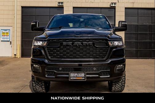 Diamond Black Crystal Pearlcoat 2025 RAM 1500 Big Horn/Lone Star