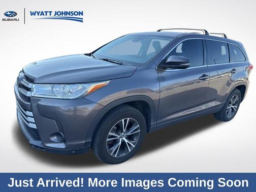 2018 Toyota Highlander LE I4