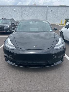 2020 Tesla Model 3 Standard Range Plus