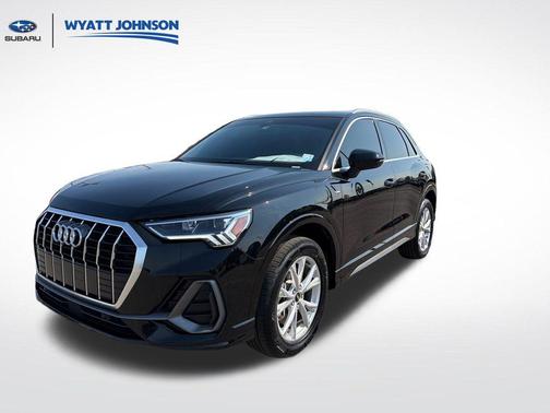 2024 Audi Q3 Premium 45 TFSI S line quattro Tiptronic