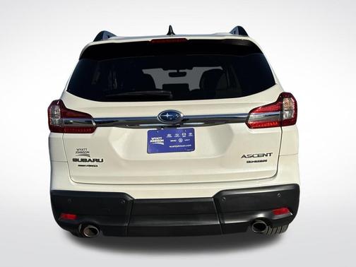 2022 Subaru Ascent Limited 8-Passenger
