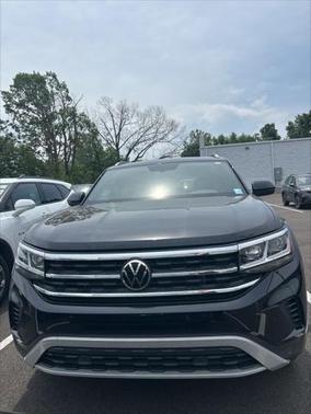 2022 Volkswagen Atlas Cross Sport 3.6L V6 SE w/Technology
