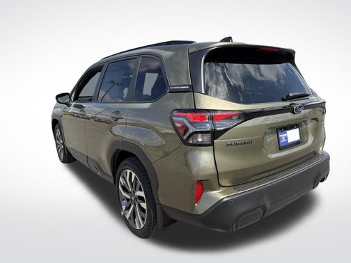 Autumn Green Metallic 2026 Subaru Forester Hybrid Touring