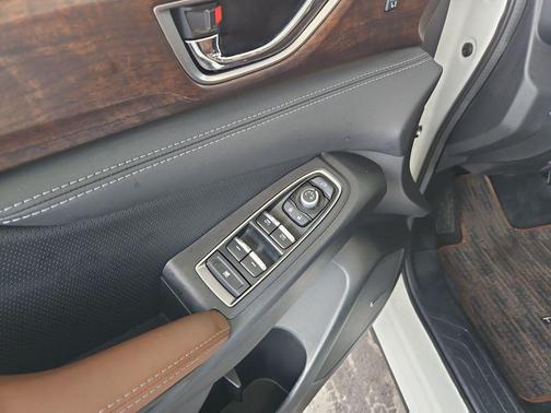 2024 Subaru Ascent Touring 7-Passenger