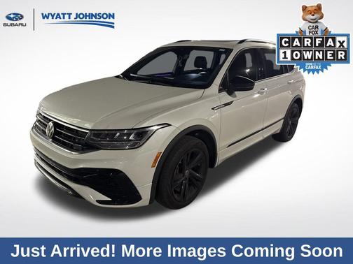 2023 Volkswagen Tiguan 2.0T SE R-Line Black