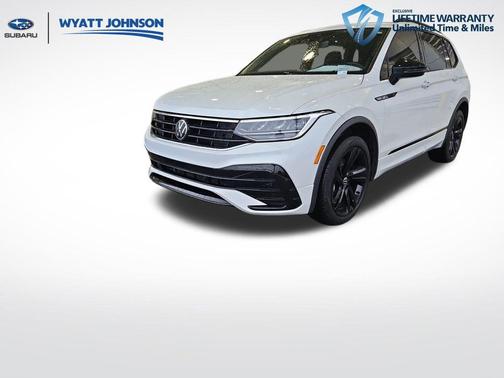 2023 Volkswagen Tiguan 2.0T SE R-Line Black