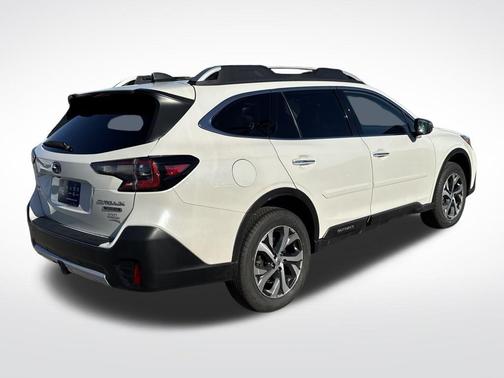 2022 Subaru Outback Touring XT
