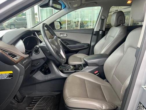 2017 Hyundai SANTA FE SE Ultimate