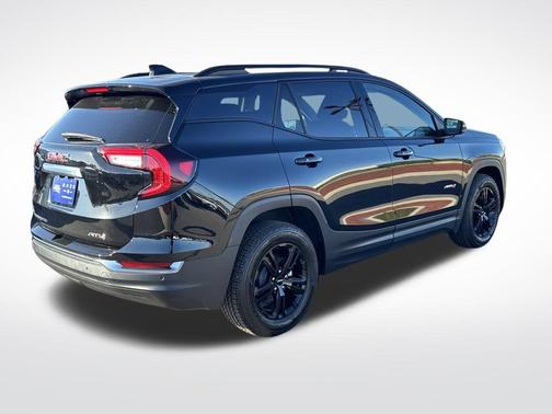 2024 GMC Terrain AWD AT4