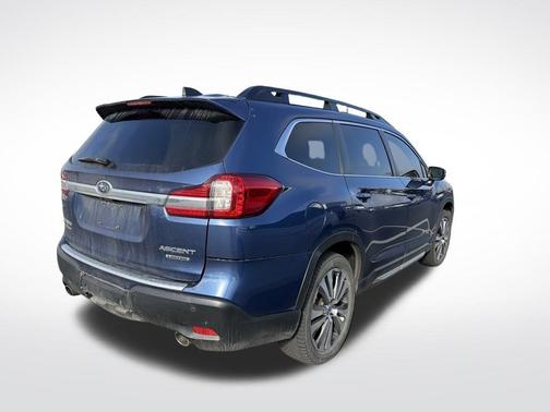 2022 Subaru Ascent Limited 8-Passenger