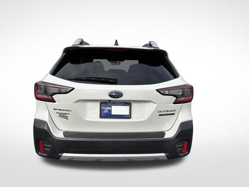 Crystal White Pearl 2020 Subaru Outback Touring XT