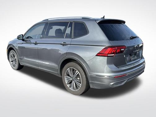 2024 Volkswagen Tiguan 2.0T Wolfsburg Edition