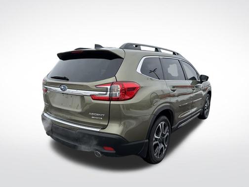 2024 Subaru Ascent Limited 8-Passenger