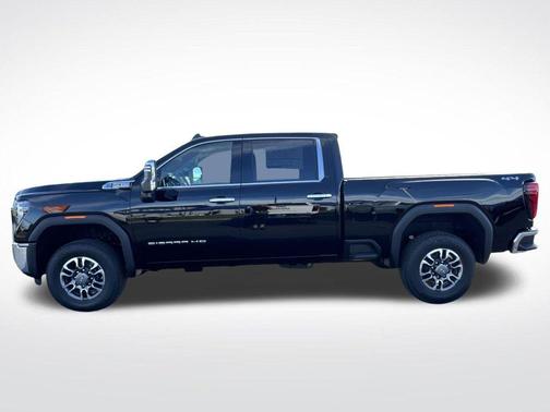 2026 GMC Sierra 2500 SLT