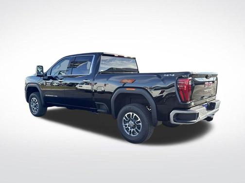 2026 GMC Sierra 2500 SLT