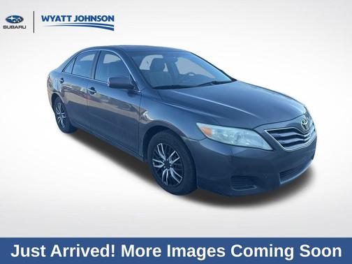 2010 Toyota Camry LE