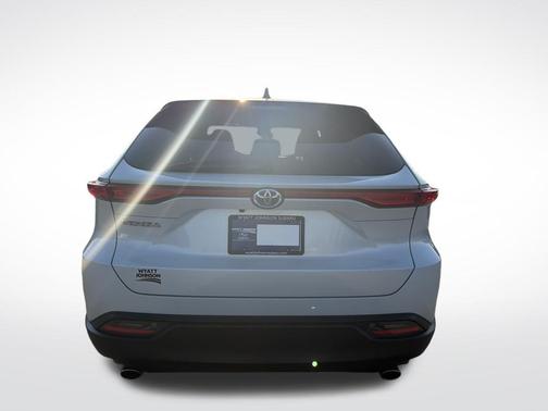 2023 Toyota Venza LE