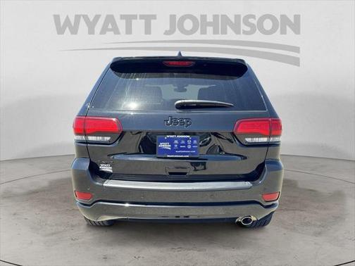 2022 Jeep Grand Cherokee Laredo