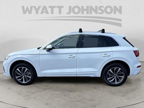 2024 Audi Q5 45 S line Premium Plus