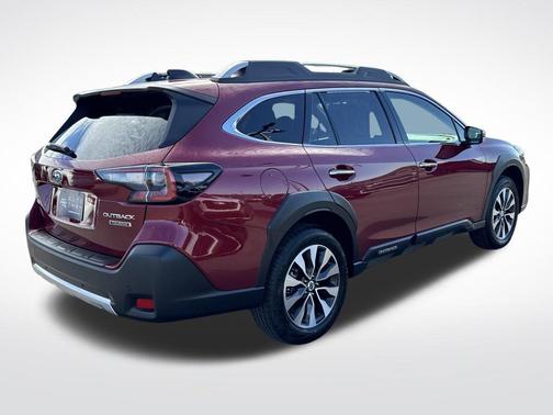2025 Subaru Outback Touring