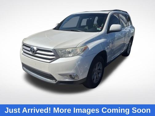 2013 Toyota Highlander SE