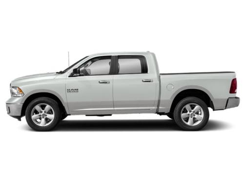 2018 RAM 1500 SLT