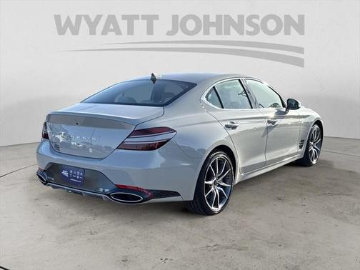 2024 Genesis G70 2.5T RWD