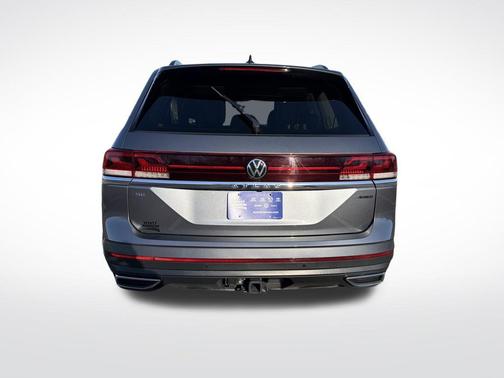 2025 Volkswagen Atlas 2.0T SE w/Technology 4MOTION