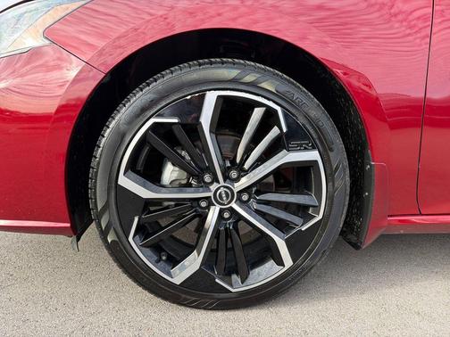 2024 Nissan Altima SR Intelligent AWD