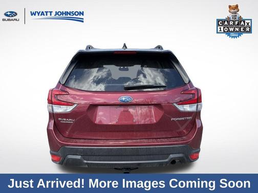 2024 Subaru Forester Premium